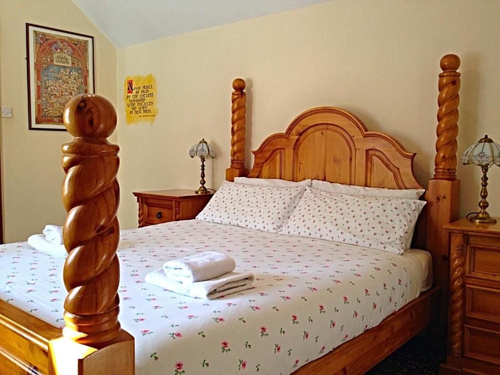 Отели типа «постель и завтрак» Cashel Town B&B Кашел-22